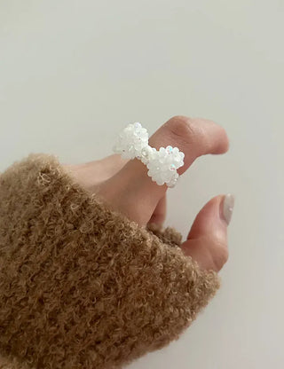 Pearl Large Ribbon Silver Ball Bead Ring