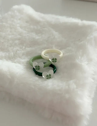 Mini Heart Four-Leaf Clover Acrylic Formica Ring