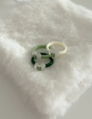 Mini Heart Four-Leaf Clover Acrylic Formica Ring