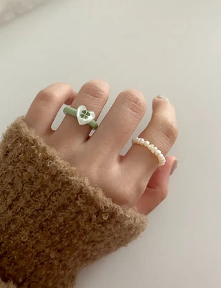 Mini Heart Four-Leaf Clover Acrylic Formica Ring