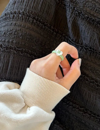 Mini Heart Four-Leaf Clover Acrylic Formica Ring