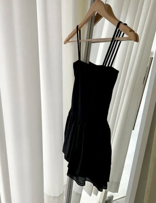 Straight top satin frill layered long strap tank top