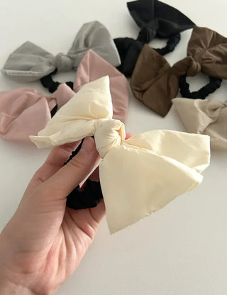 New rustling padded jacket, huge ribbon scrunchie hair tie