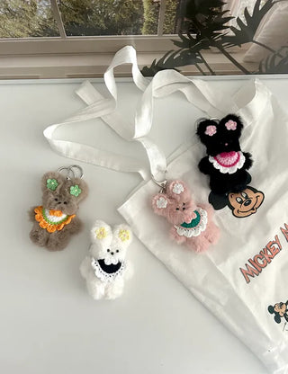 Flower outing look bib rabbit doll bag keyring