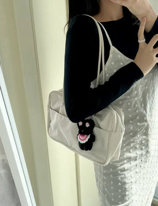 Flower outing look bib rabbit doll bag keyring
