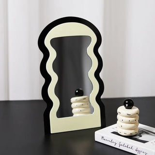 Wavy Table Mirror