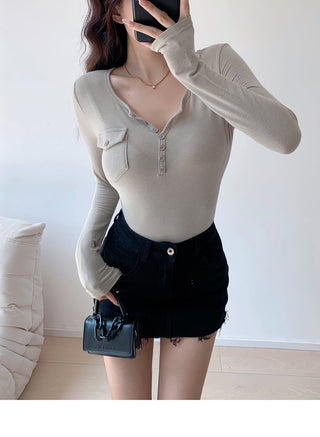Casual V-neck long-sleeved T-shirt
