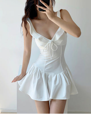 Slim umbrella waist short dress
