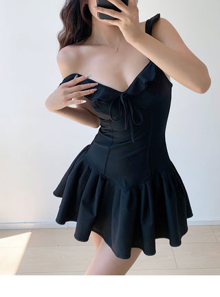 Slim umbrella waist short dress