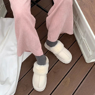 0643 Simple Suede Platform Slippers