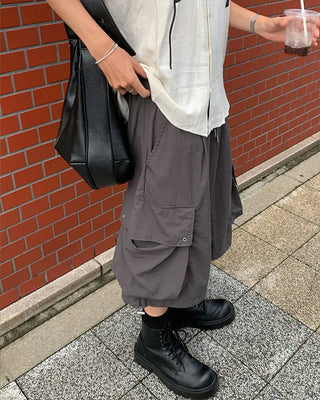 (Unisex) Cargo Bermuda Shorts with Elastic Waistband