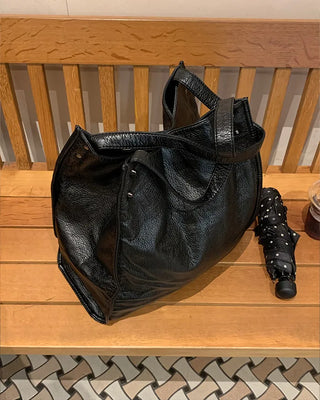 Black pouch set shoulder bag