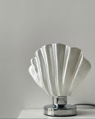 White Scallop Relief Table Lamp