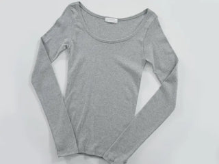 OL Basic U-Neck Long Sleeve T-Shirt