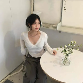 Daily Off-Shoulder Lace Y-Neck Glam Ribbed Long Sleeve Tee