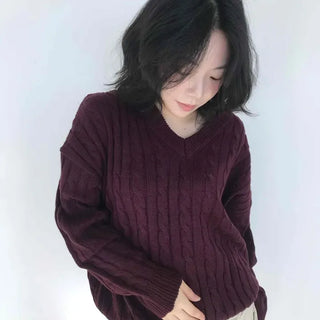 Soft Cable Loose V-Neck Knit