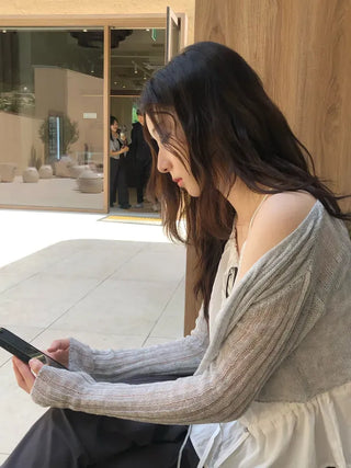 Horin Summer Semi-Crop Knit Cardigan