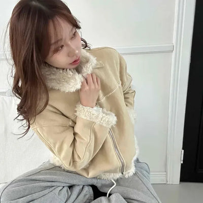 Vintage Fur-Trimmed Crop Shearling Jacket