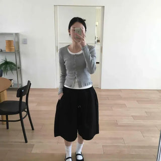 Basic Loose Fit Side Pintuck A-Line Bermuda Shorts