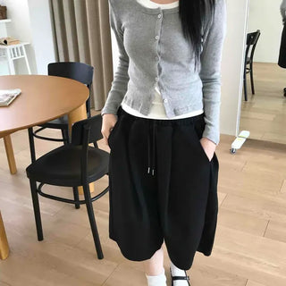 Basic Loose Fit Side Pintuck A-Line Bermuda Shorts