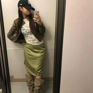 Slim Fit Satin Pencil Line Midi Skirt