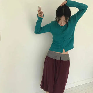 Round Neck Punched Front Button Short Knit Cardigan