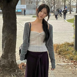 Fitted Plain Shirred Heart Neck Sleeveless