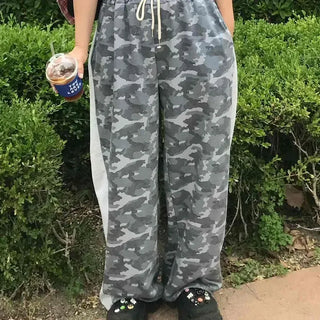 Loose-fit Camo Contrast Drawstring Wide Training Bottoms