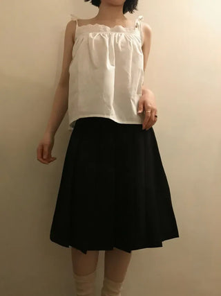 Carbon pleated banding midi skirt