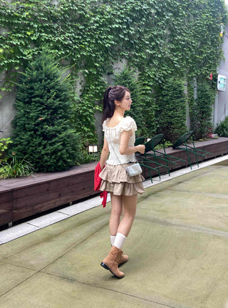 Muse Flower Jacquard Short Sleeve Blouse