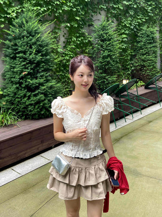 Muse Flower Jacquard Short Sleeve Blouse