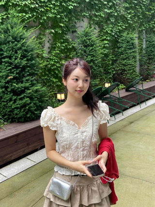 Muse Flower Jacquard Short Sleeve Blouse