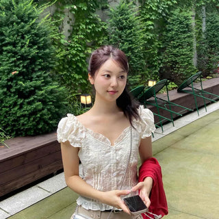 Muse Flower Jacquard Short Sleeve Blouse