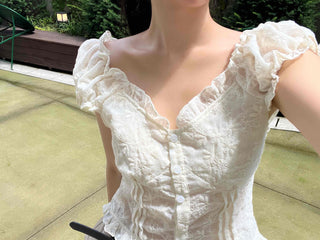 Muse Flower Jacquard Short Sleeve Blouse
