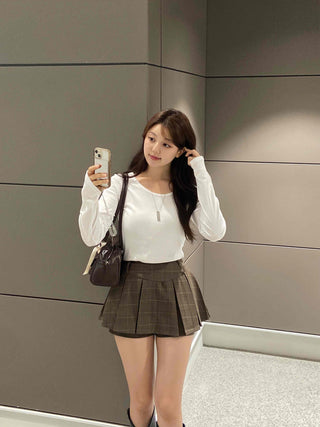 Comfortable Cotton Plain Long Sleeve T-shirt