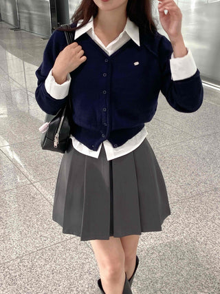Simple Wedding Guest Look V-Neck Cardigan