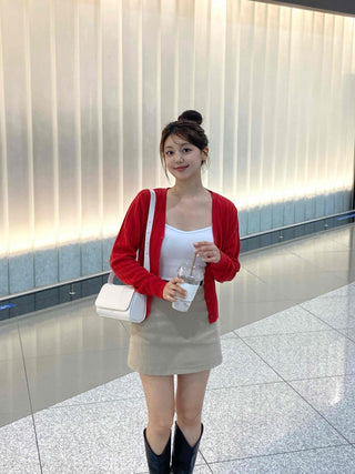 Minimal Semi-Crop V-Neck Elastic Cardigan