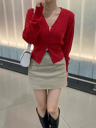 Minimal Semi-Crop V-Neck Elastic Cardigan