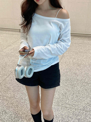 Basic Off-Shoulder Plain Long-Sleeve T-Shirt