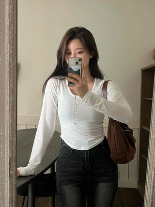 Nova Rounded Hem Square Neck Long Sleeve T-shirt