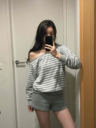 Pure Stripe Loose Fit Off-Shoulder
