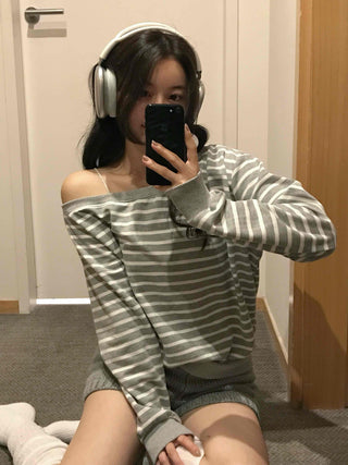 Pure Stripe Loose Fit Off-Shoulder