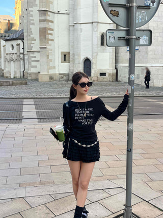 Minimal Lettering Off-Shoulder Long-Sleeve T-Shirt