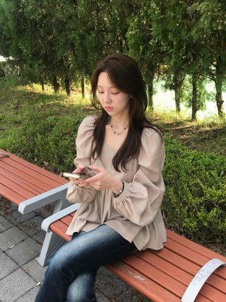 Sweet Mood Shirred Pleated Blouse