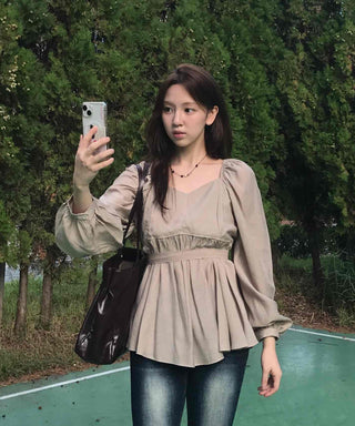 Sweet Mood Shirred Pleated Blouse
