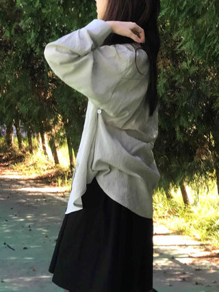 Minimal Delicate Loose Fit Shirt