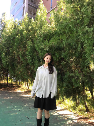Minimal Delicate Loose Fit Shirt