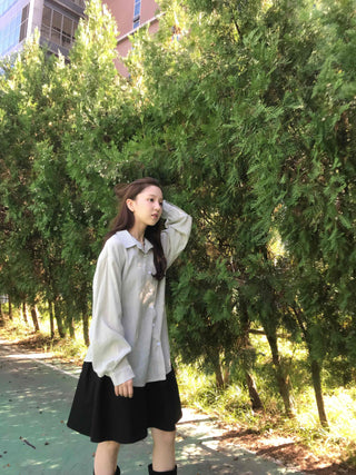Minimal Delicate Loose Fit Shirt
