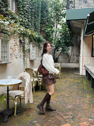 Essential Plain V-Neck Knit