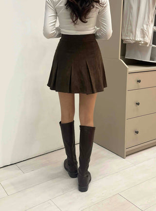 Comfortable Suede Mini Pleated Skirt